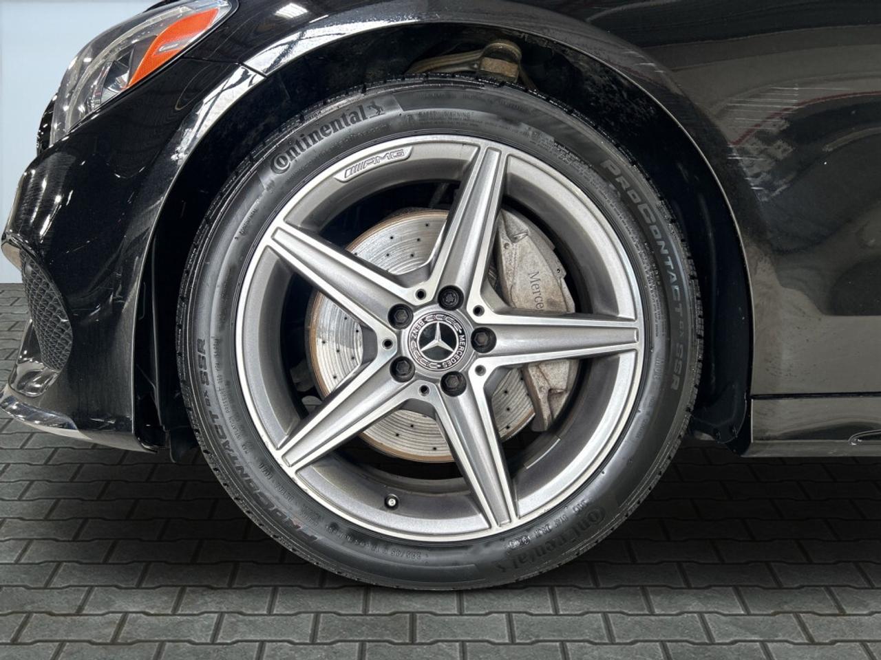 2018 Mercedes-Benz C-Class 4MATIC AMG PKG / NAV / Sunroof / Leather / Clean C Photo