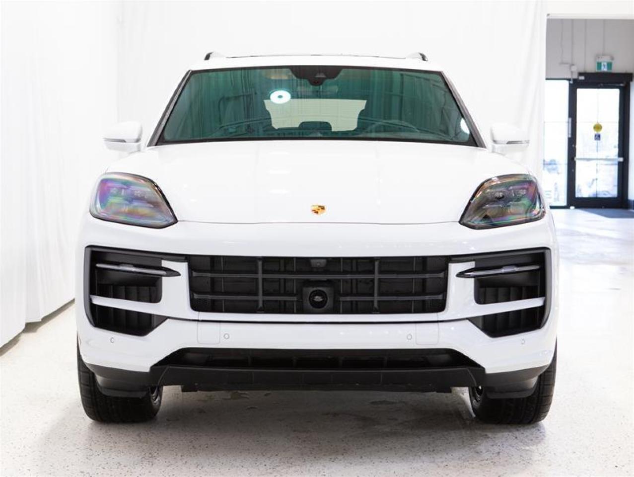 2025 Porsche Cayenne AWD Photo
