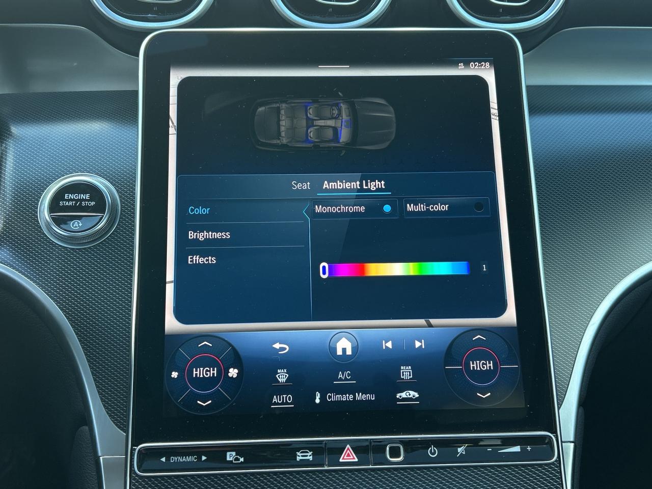 2024 Mercedes-Benz GLC 4MATIC SUV, EXCLUSIVE PKG, PANO, CARPLAY, Photo