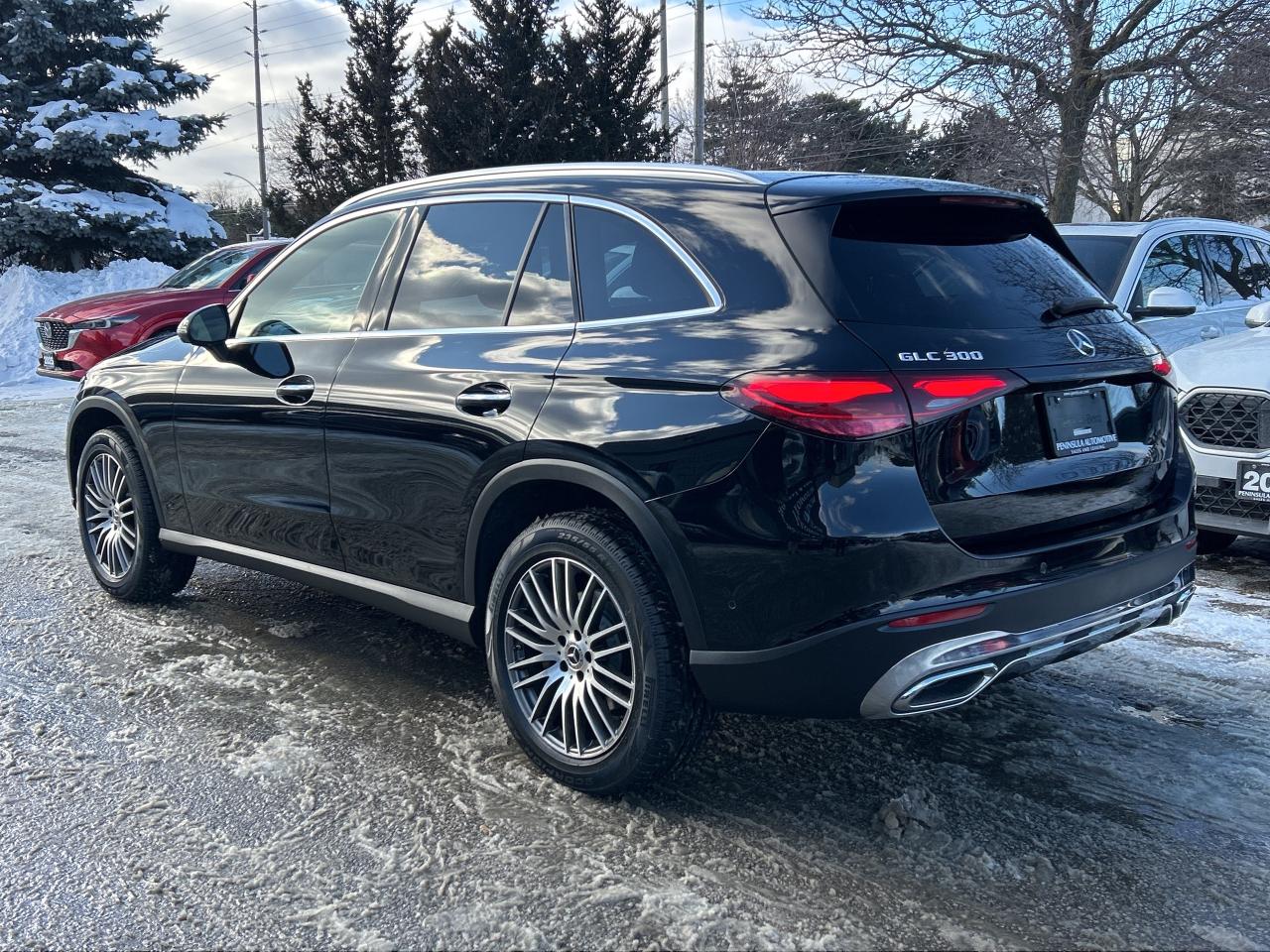 2024 Mercedes-Benz GLC 4MATIC SUV, EXCLUSIVE PKG, PANO, CARPLAY, Photo