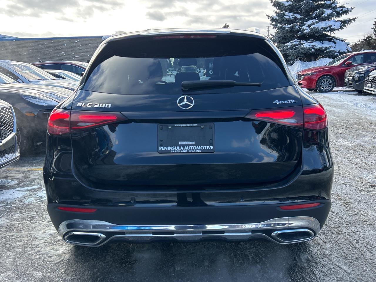 2024 Mercedes-Benz GLC 4MATIC SUV, EXCLUSIVE PKG, PANO, CARPLAY, Photo