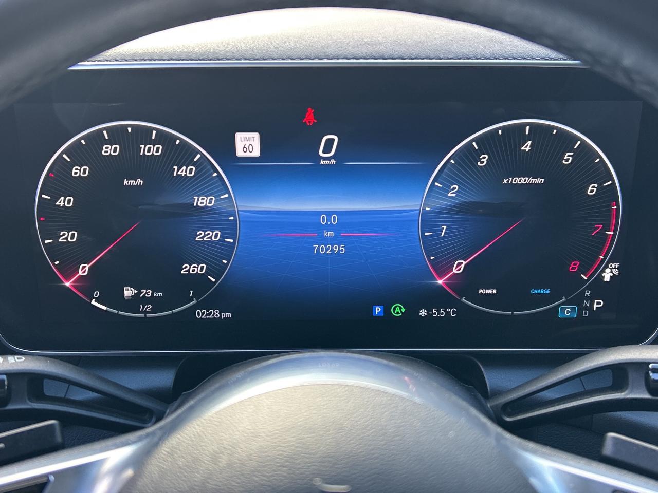 2024 Mercedes-Benz GLC 4MATIC SUV, EXCLUSIVE PKG, PANO, CARPLAY, Photo