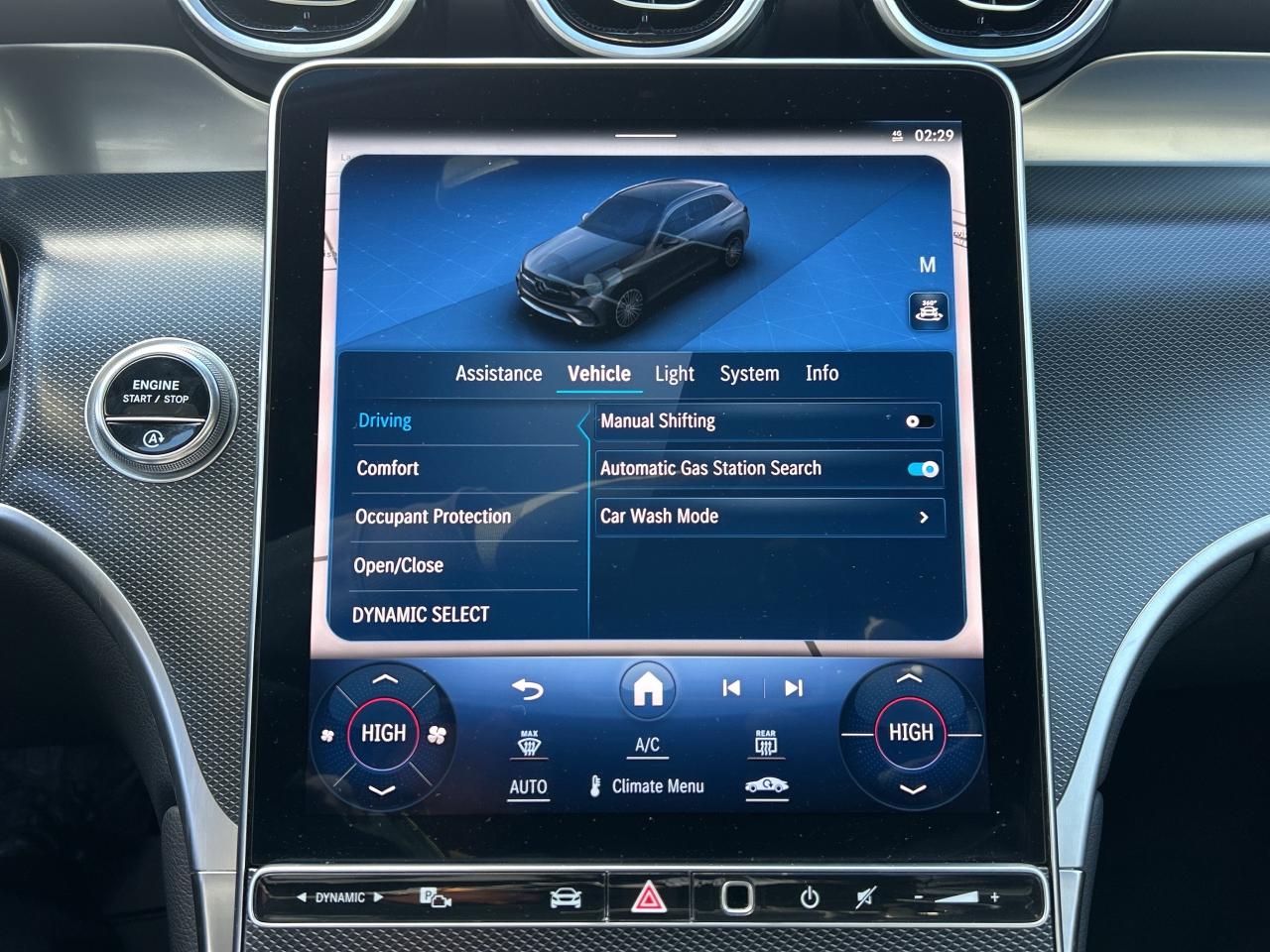 2024 Mercedes-Benz GLC 4MATIC SUV, EXCLUSIVE PKG, PANO, CARPLAY, Photo