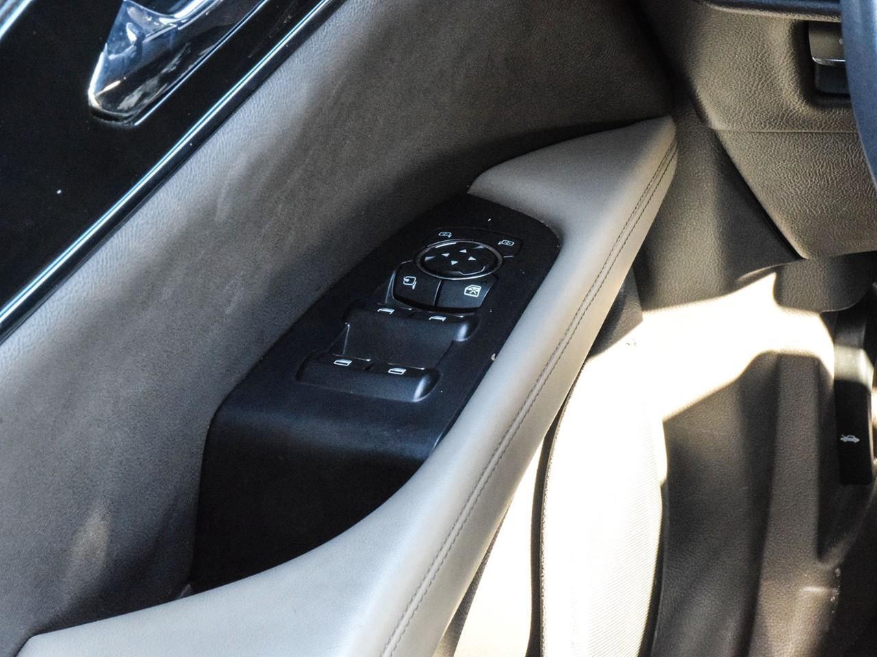 2021 Lincoln Nautilus Reserve ACC + Lane Keeping   Panoroof Photo