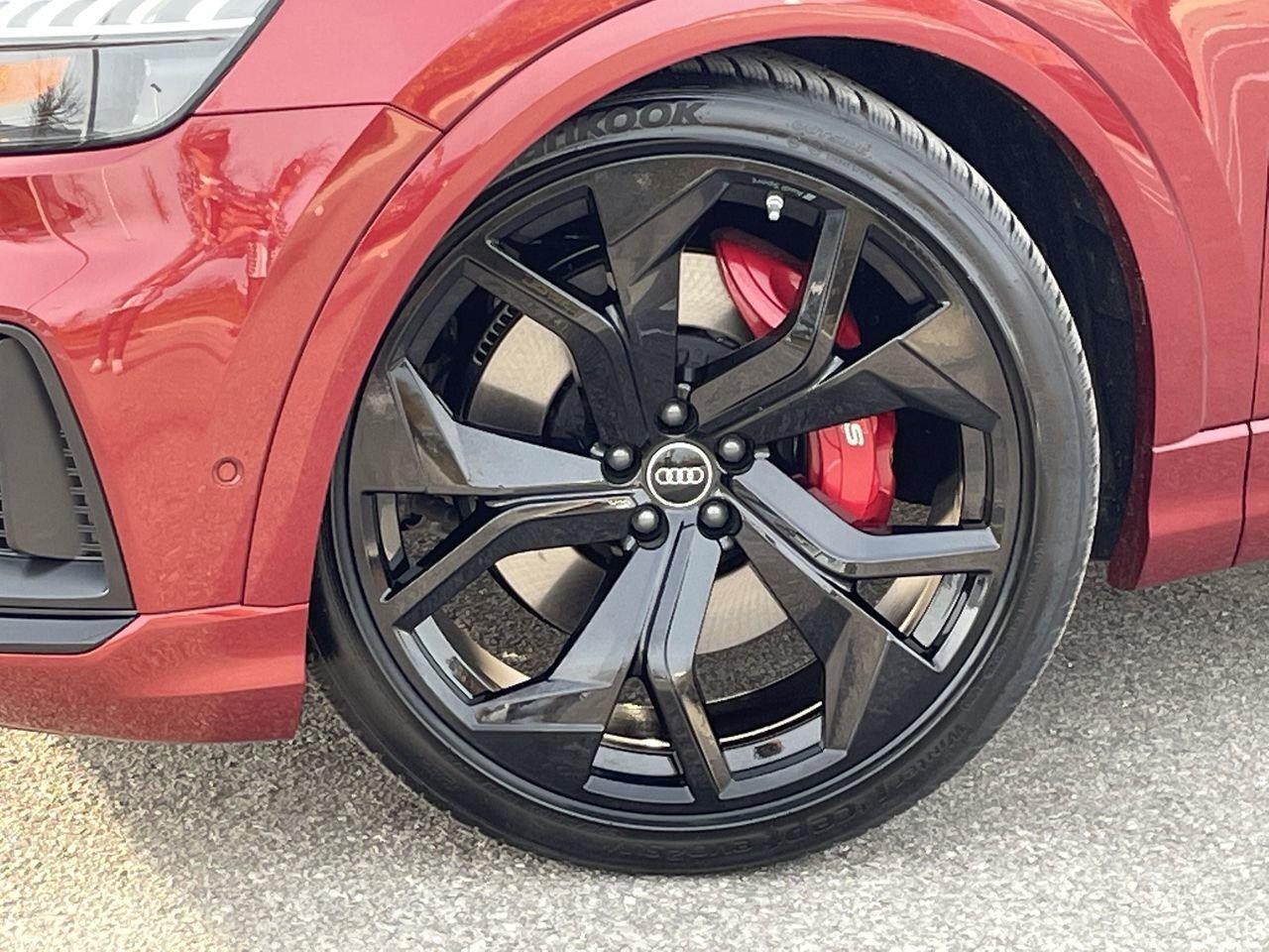 2023 Audi SQ8 4.0T quattro 8sp Tiptronic   Black Optics Photo