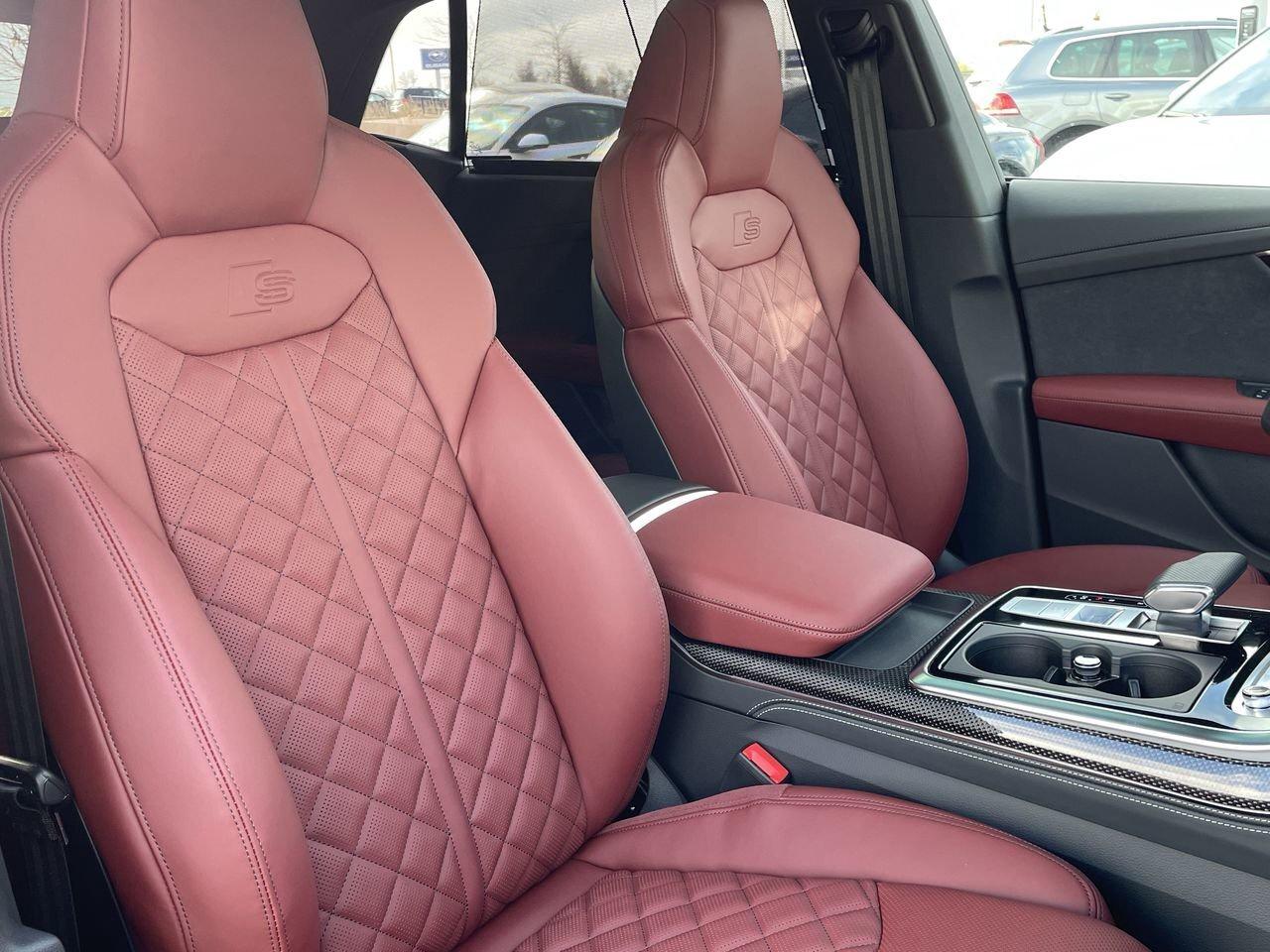 2023 Audi SQ8 4.0T quattro 8sp Tiptronic   Black Optics Photo