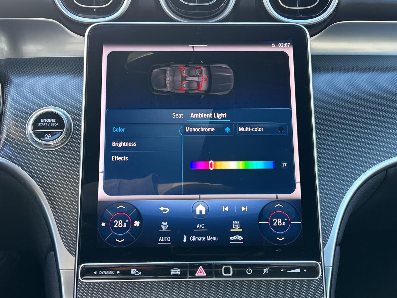 2024 Mercedes-Benz GLC 4MATIC SUV, EXCLUSIVE PKG, PANO, CARPLAY, Photo