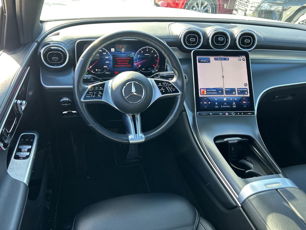 2024 Mercedes-Benz GLC 4MATIC SUV, EXCLUSIVE PKG, PANO, CARPLAY, Photo