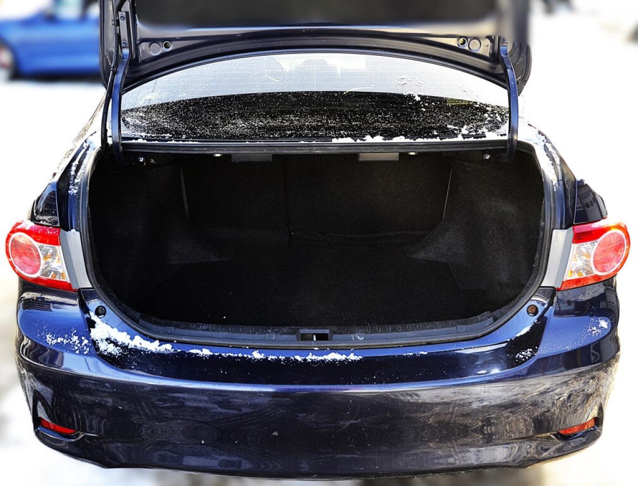 2013 Toyota Corolla S 4dr Sedan Automatic Photo