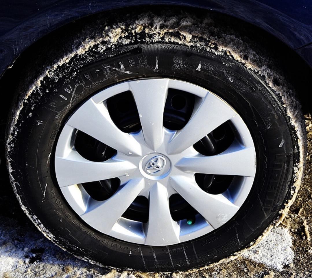 2013 Toyota Corolla S 4dr Sedan Automatic Photo