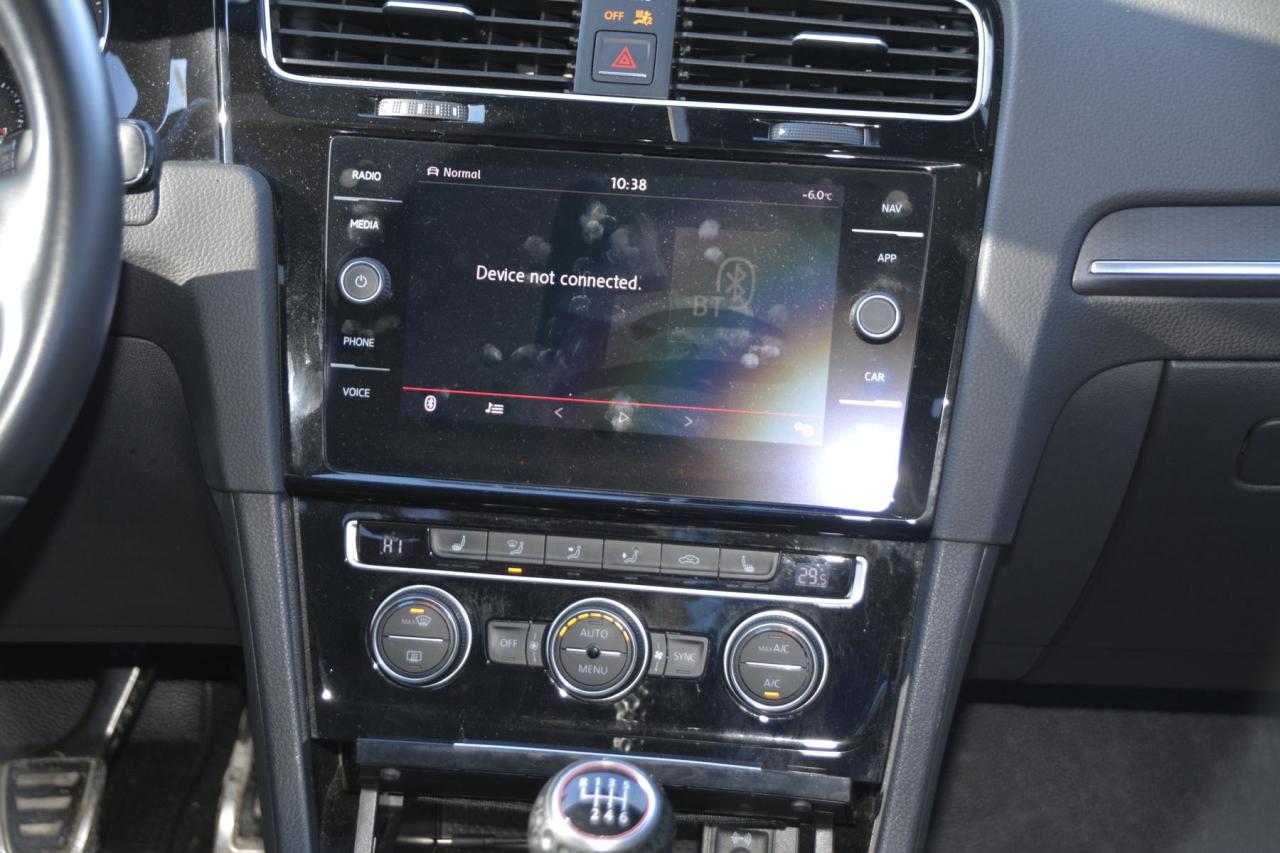 2018 Volkswagen Golf GTI GTI S/SE/AUTOBAHN Photo