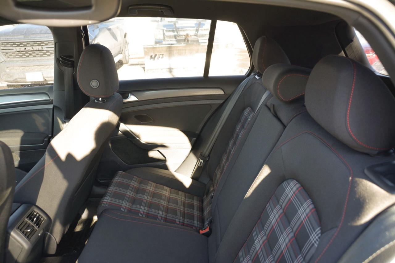 2018 Volkswagen Golf GTI GTI S/SE/AUTOBAHN Photo