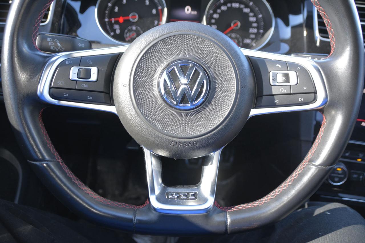 2018 Volkswagen Golf GTI GTI S/SE/AUTOBAHN Photo