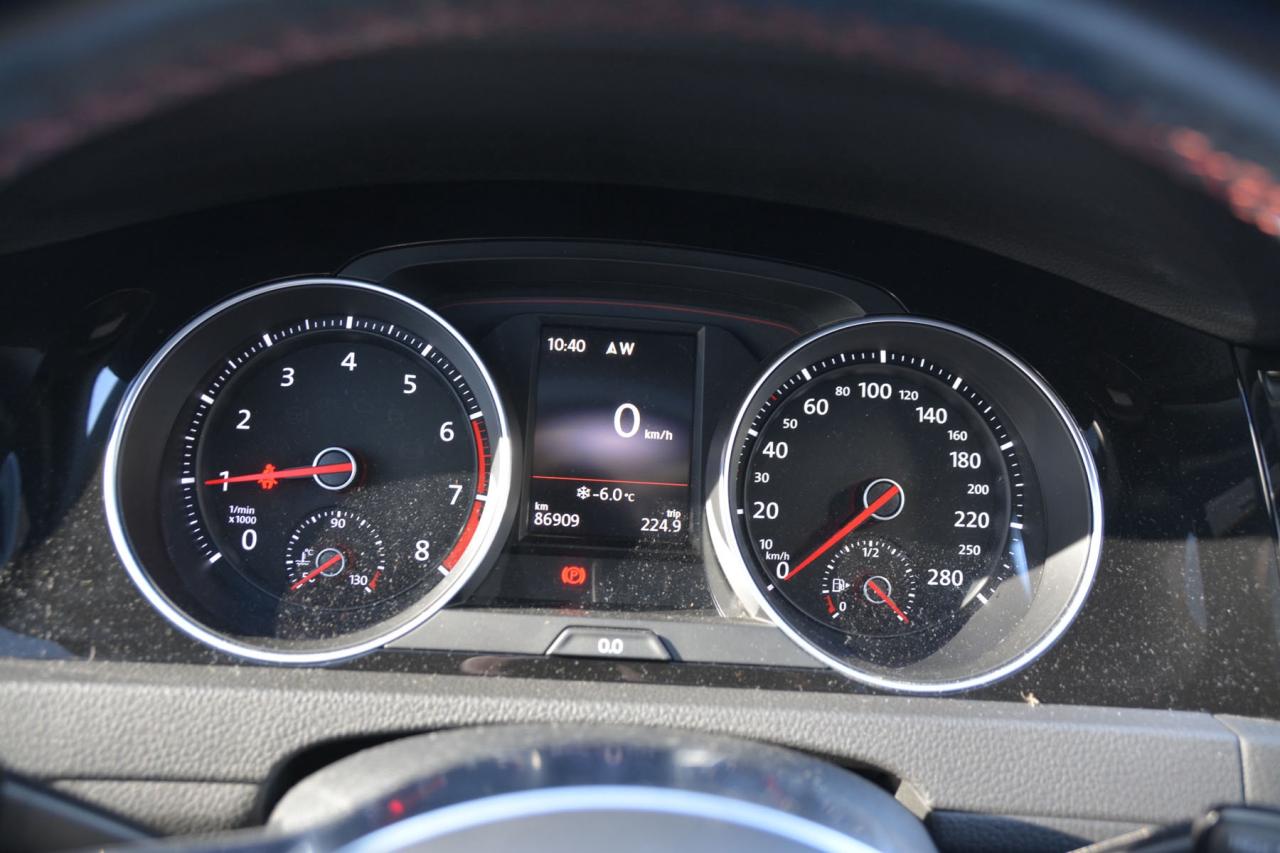 2018 Volkswagen Golf GTI GTI S/SE/AUTOBAHN Photo