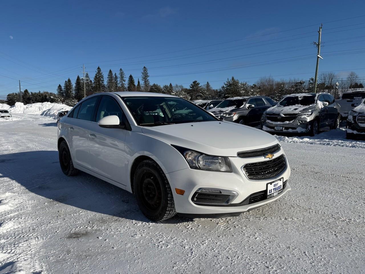 2016 Chevrolet Cruze LT   SPORT INSPIRED CONFIDENCE, ALL WEATHER MATS, Photo