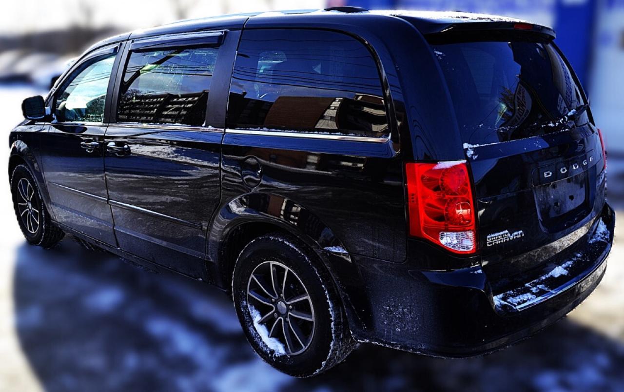 2017 Dodge Grand Caravan 4dr Wagon SXT Premium Plus Photo