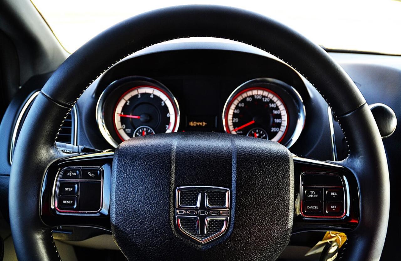 2017 Dodge Grand Caravan 4dr Wagon SXT Premium Plus Photo