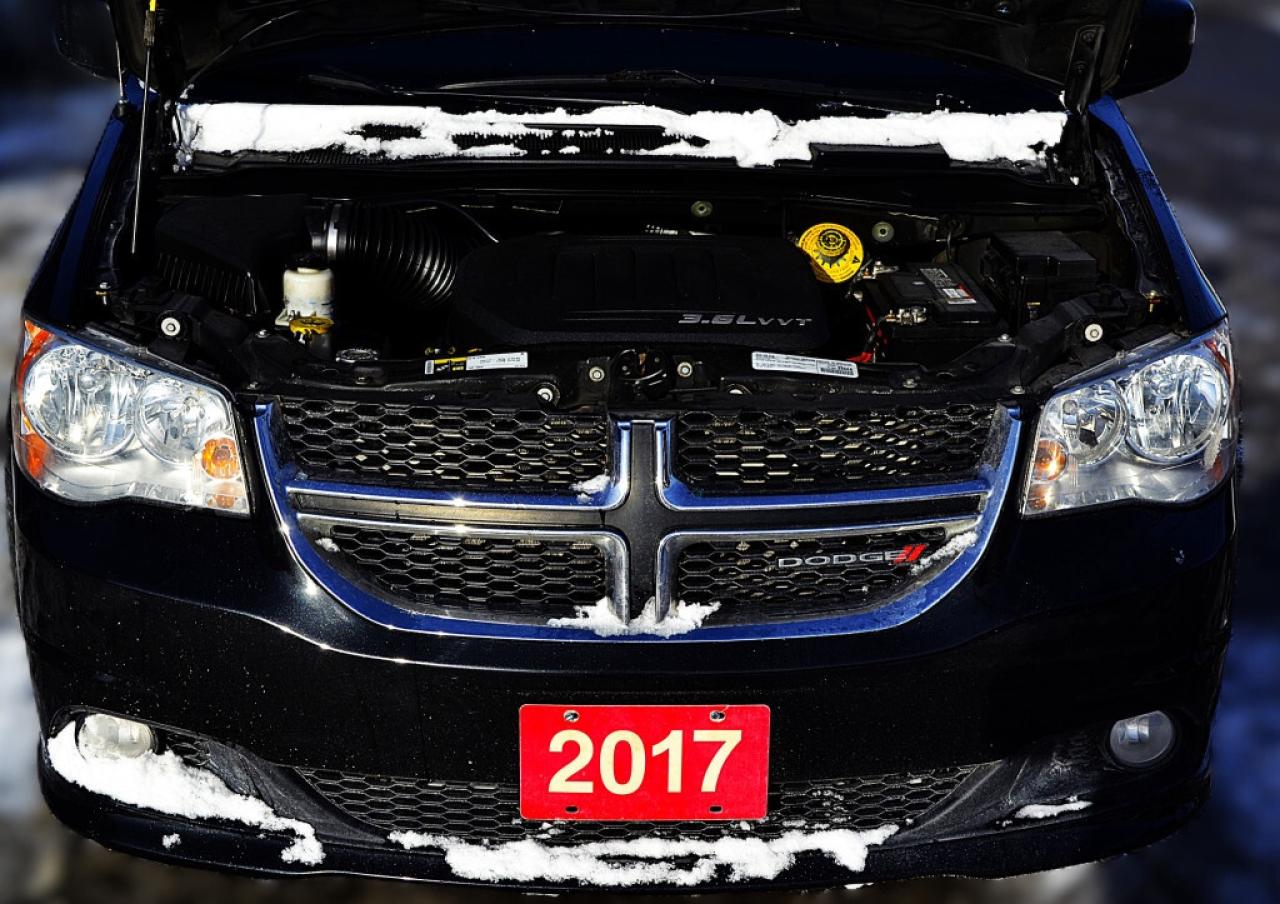 2017 Dodge Grand Caravan 4dr Wagon SXT Premium Plus Photo