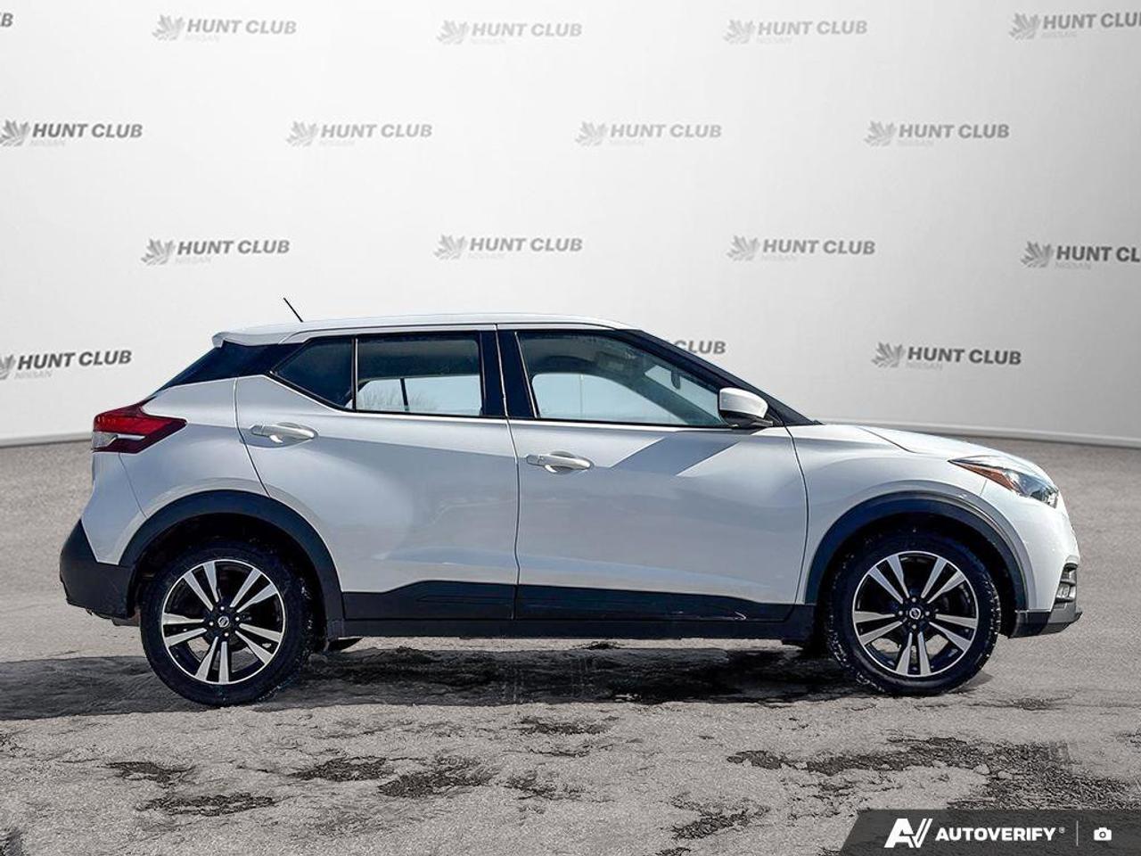 2020 Nissan Kicks SV   Heated Seats   Apple CarPlay   Rear Camera Photo