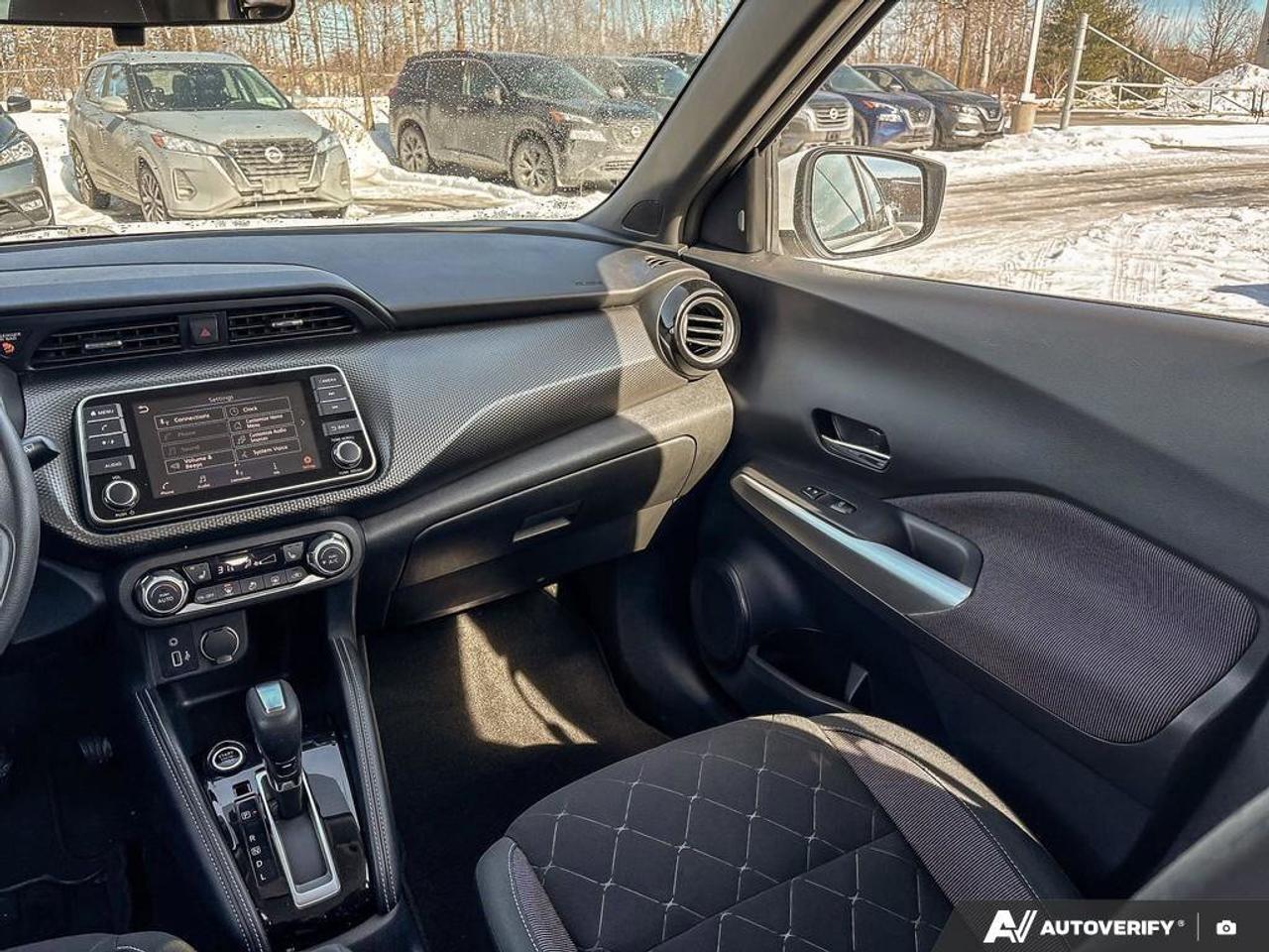 2020 Nissan Kicks SV   Heated Seats   Apple CarPlay   Rear Camera Photo