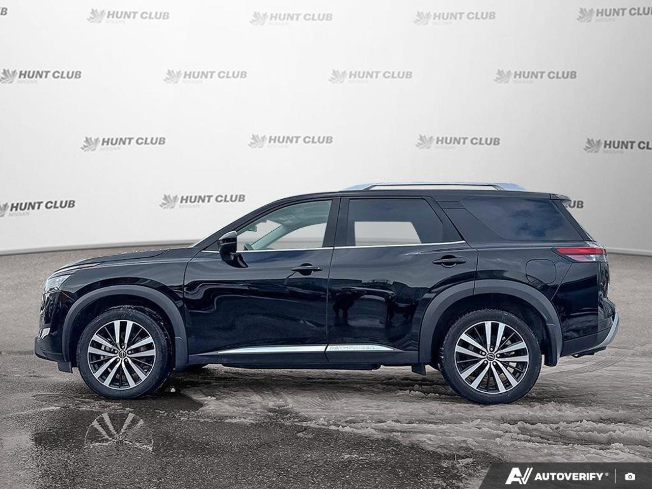 2025 Nissan Pathfinder Platinum   Navigation   Moonroof   Leather Seats Photo2