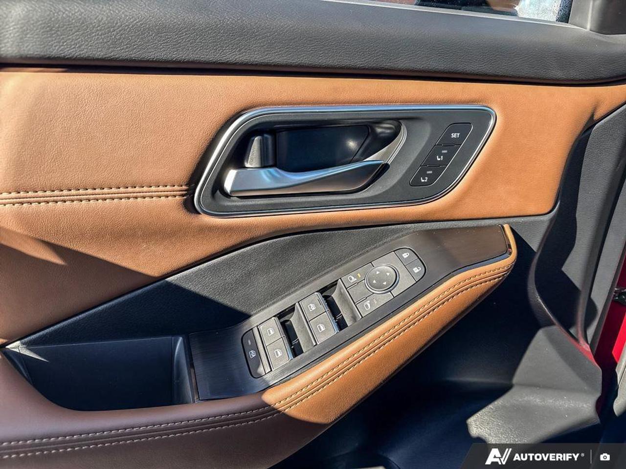 2025 Nissan Rogue Platinum   Navigation   Moonroof   Leather Seats Photo