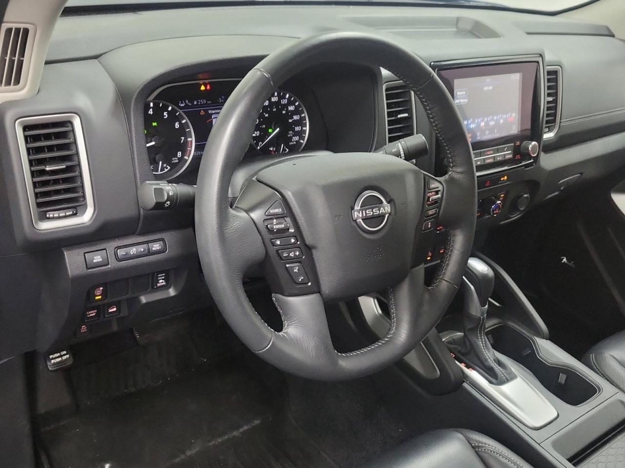 2024 Nissan Frontier SL Photo