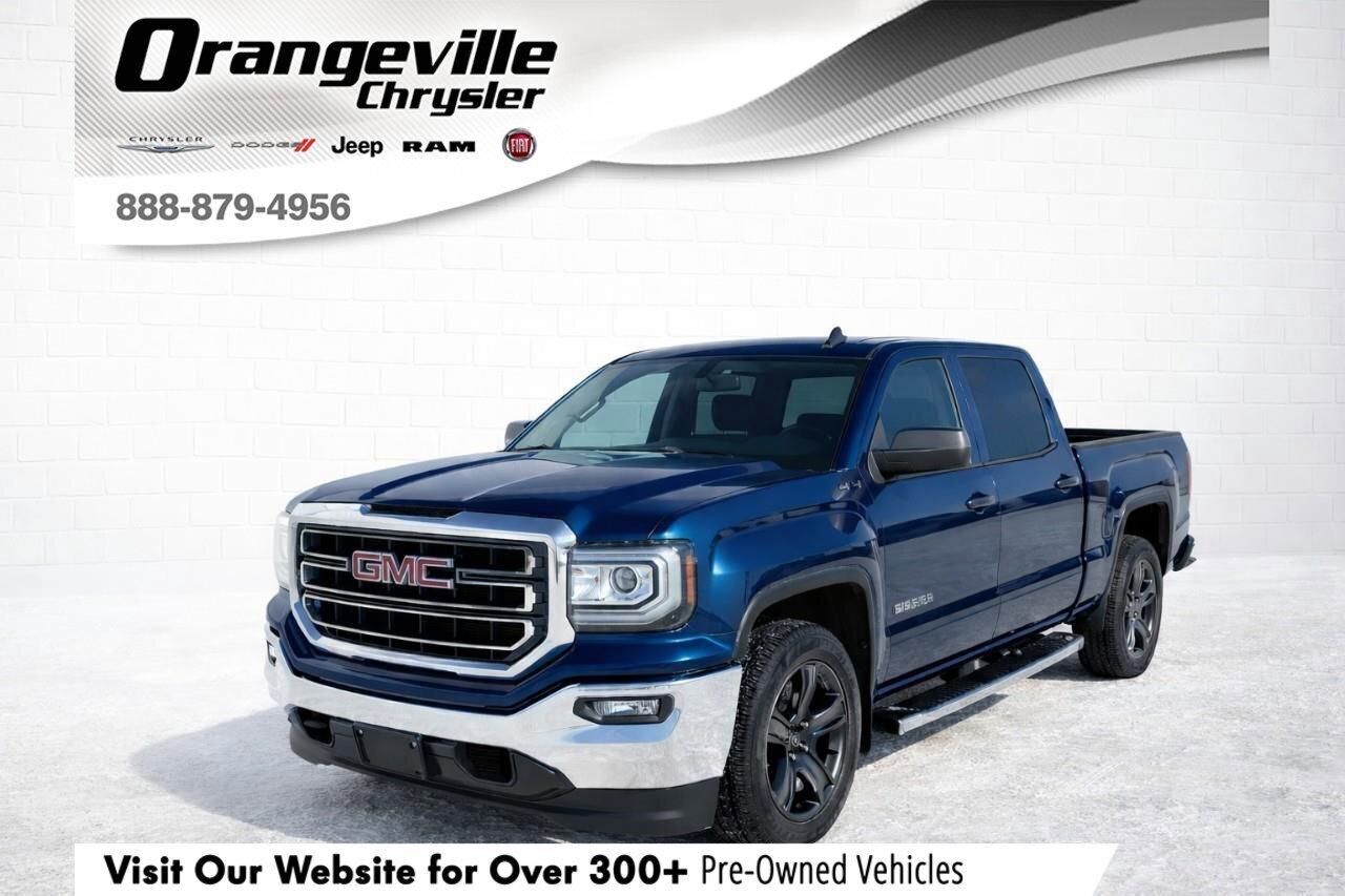 2018 GMC Sierra 1500 4WD Crew Cab 143.5 Photo0