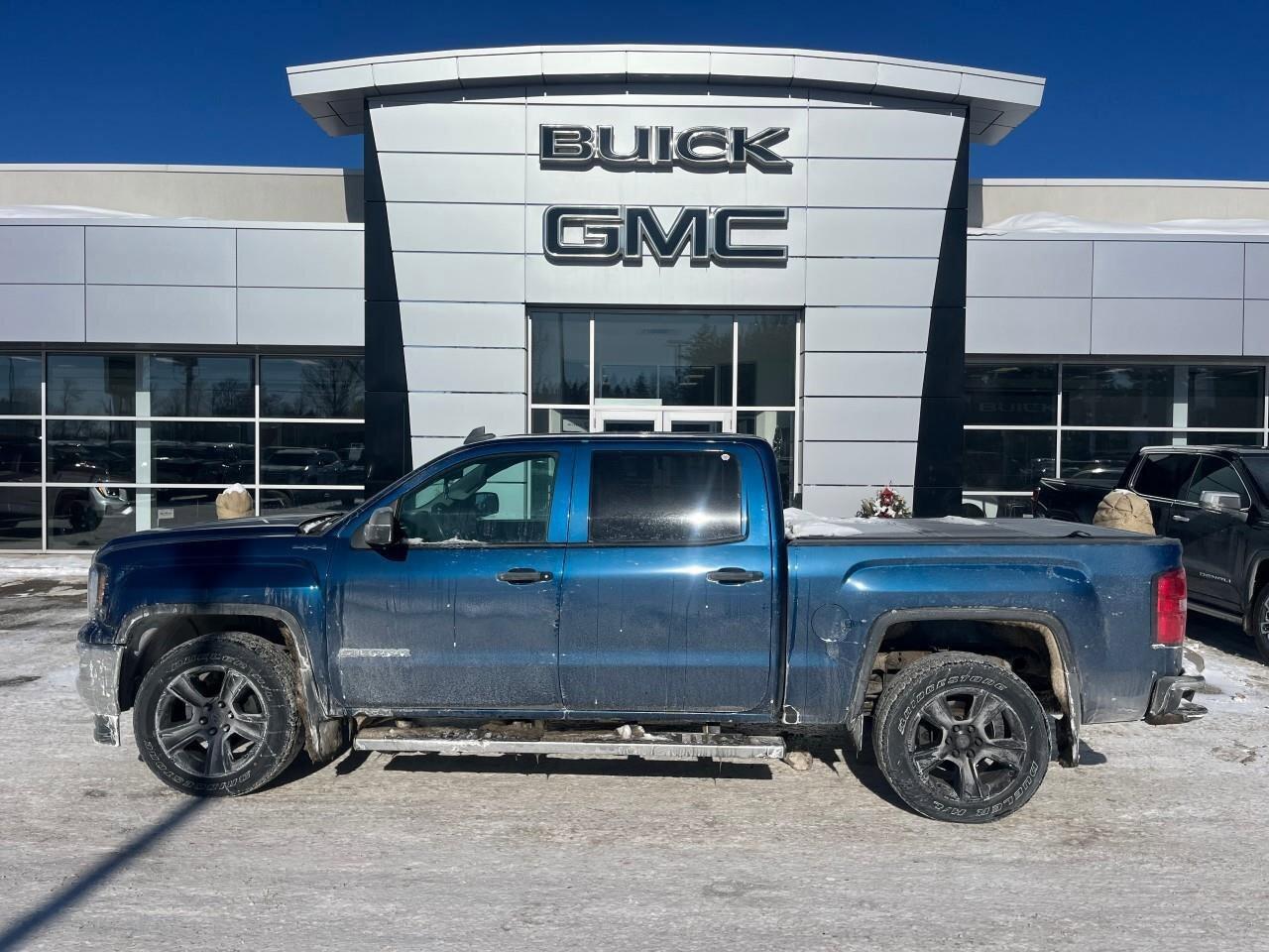 2018 GMC Sierra 1500 4WD Crew Cab 143.5 Photo