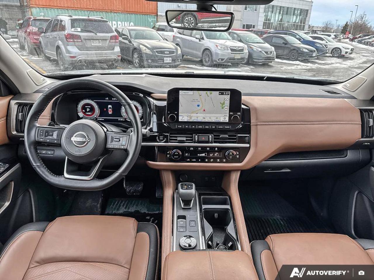 2025 Nissan Pathfinder Platinum   Navigation   Moonroof   Leather Seats Photo