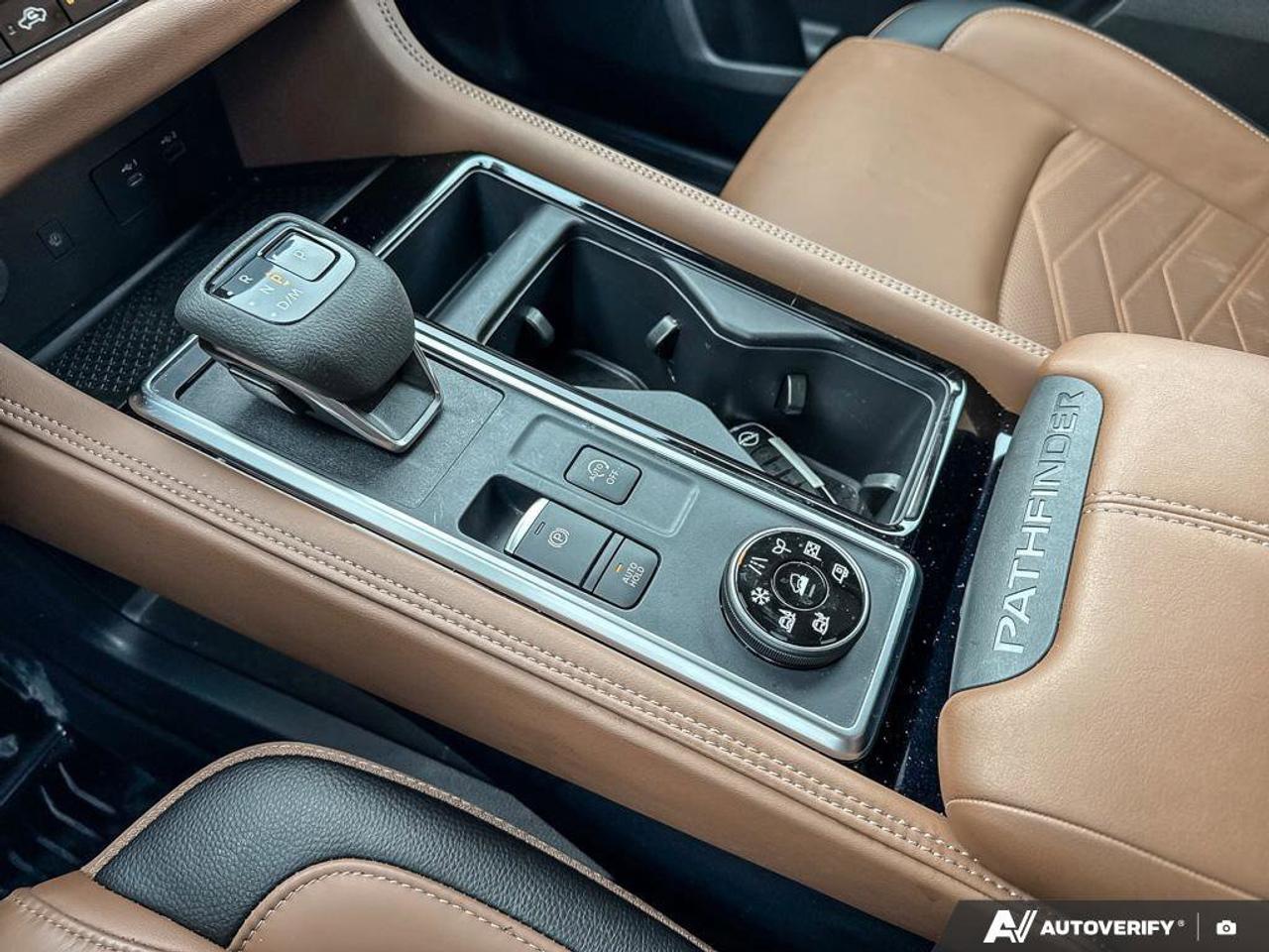 2025 Nissan Pathfinder Platinum   Navigation   Moonroof   Leather Seats Photo