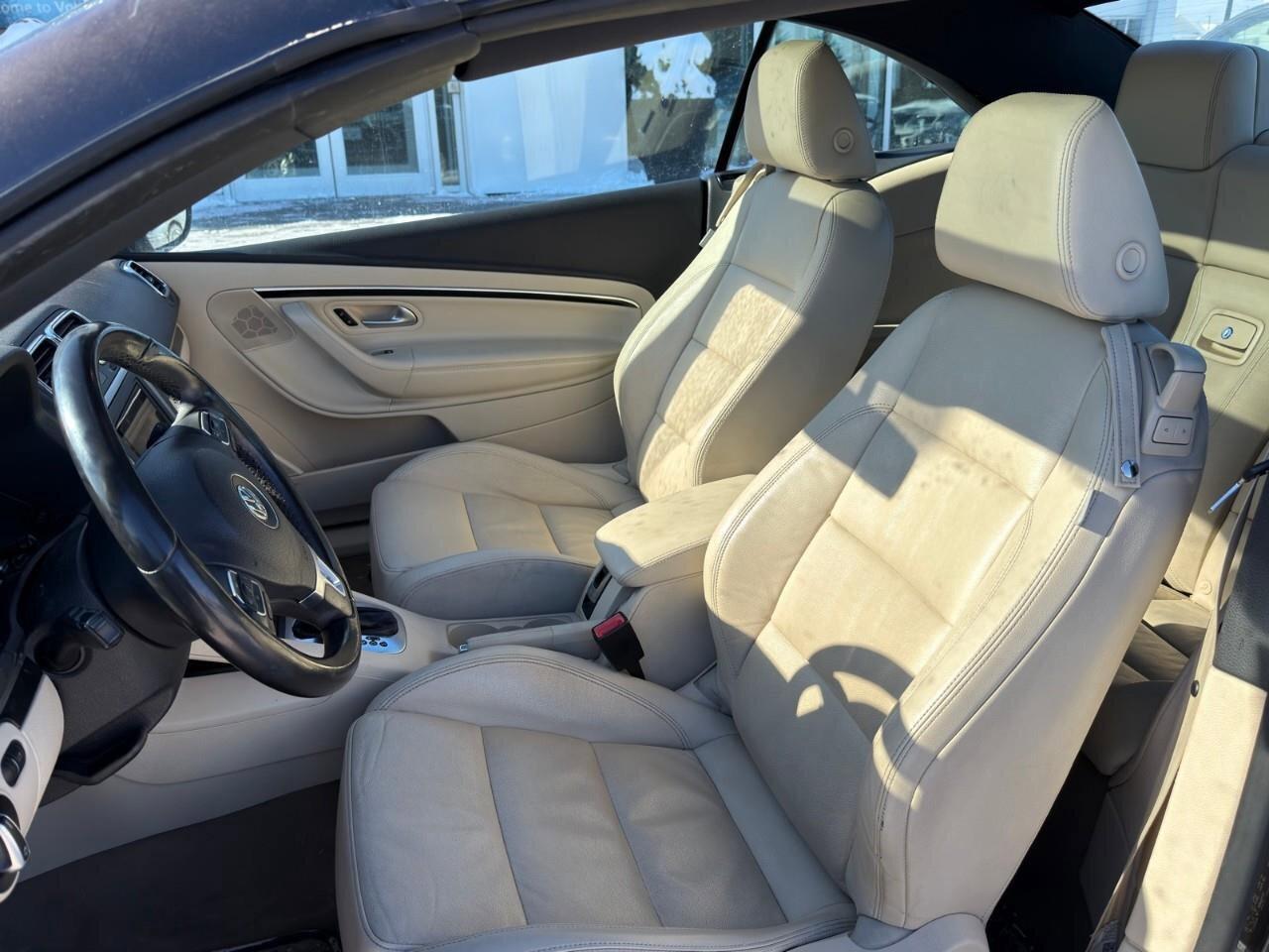 2013 Volkswagen Eos HighlineCERTIFIED AS-TRADED, SUNROOF/HARDTOP CONVE Photo