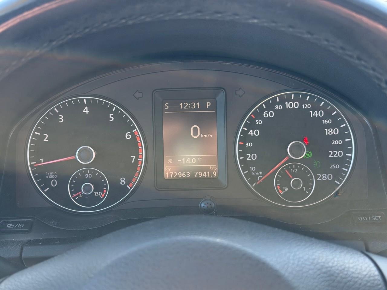 2013 Volkswagen Eos HighlineCERTIFIED AS-TRADED, SUNROOF/HARDTOP CONVE Photo