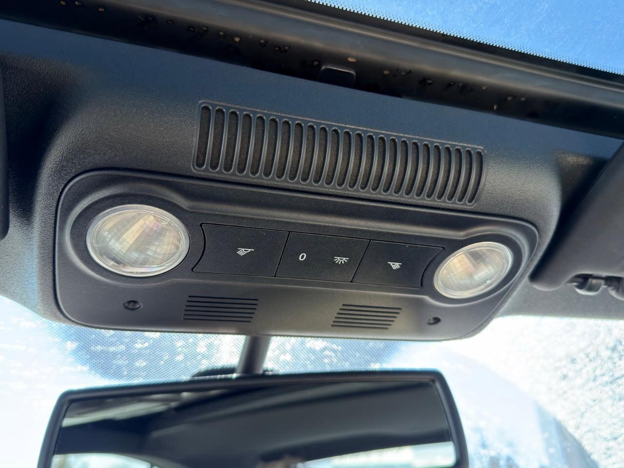 2013 Volkswagen Eos HighlineCERTIFIED AS-TRADED, SUNROOF/HARDTOP CONVE Photo