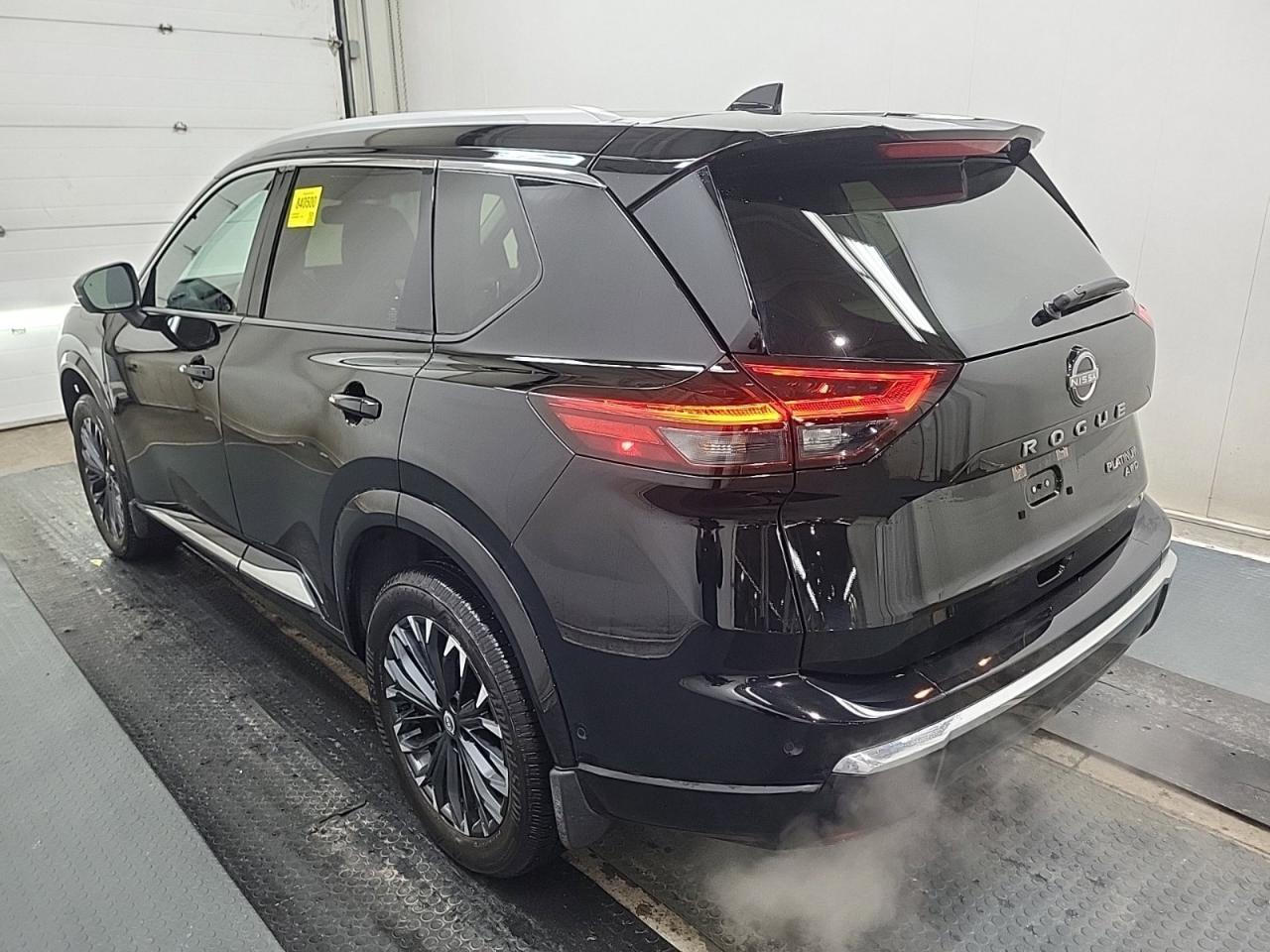 2024 Nissan Rogue Platinum Photo