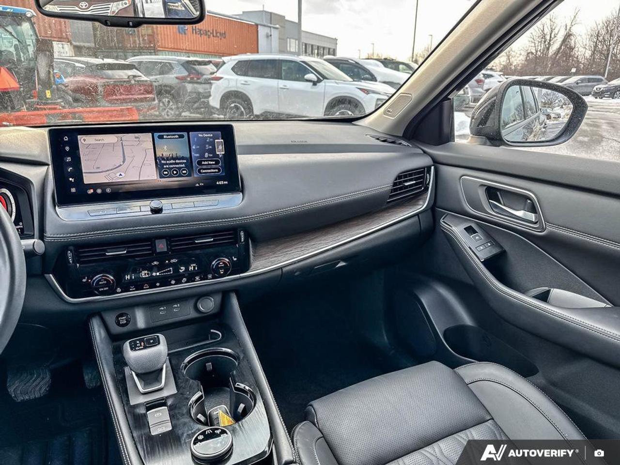 2024 Nissan Rogue Platinum Photo