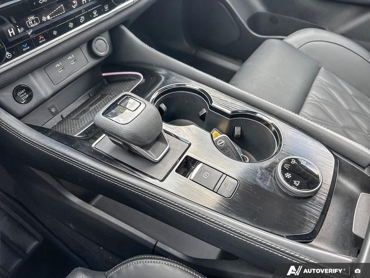 2024 Nissan Rogue Platinum Photo