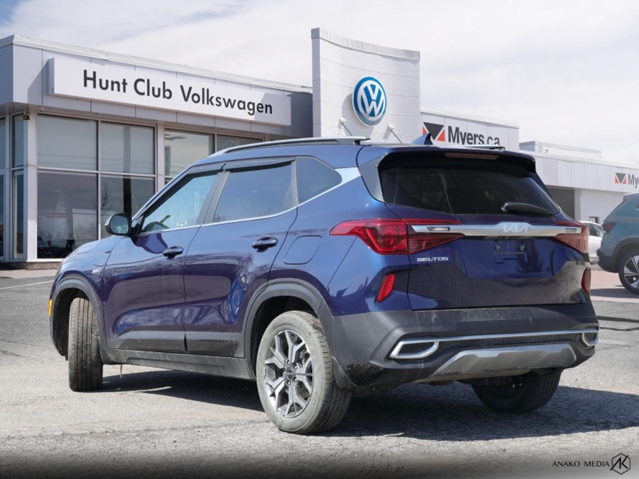 2023 Kia Seltos EX Photo