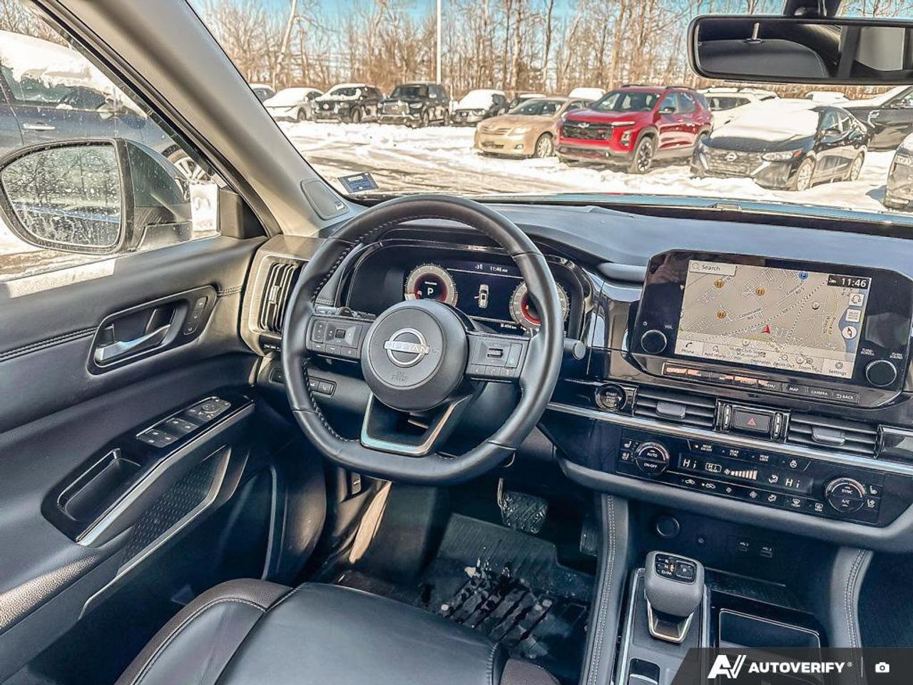 2025 Nissan Pathfinder Platinum   Navigation   Moonroof   Leather Seats Photo