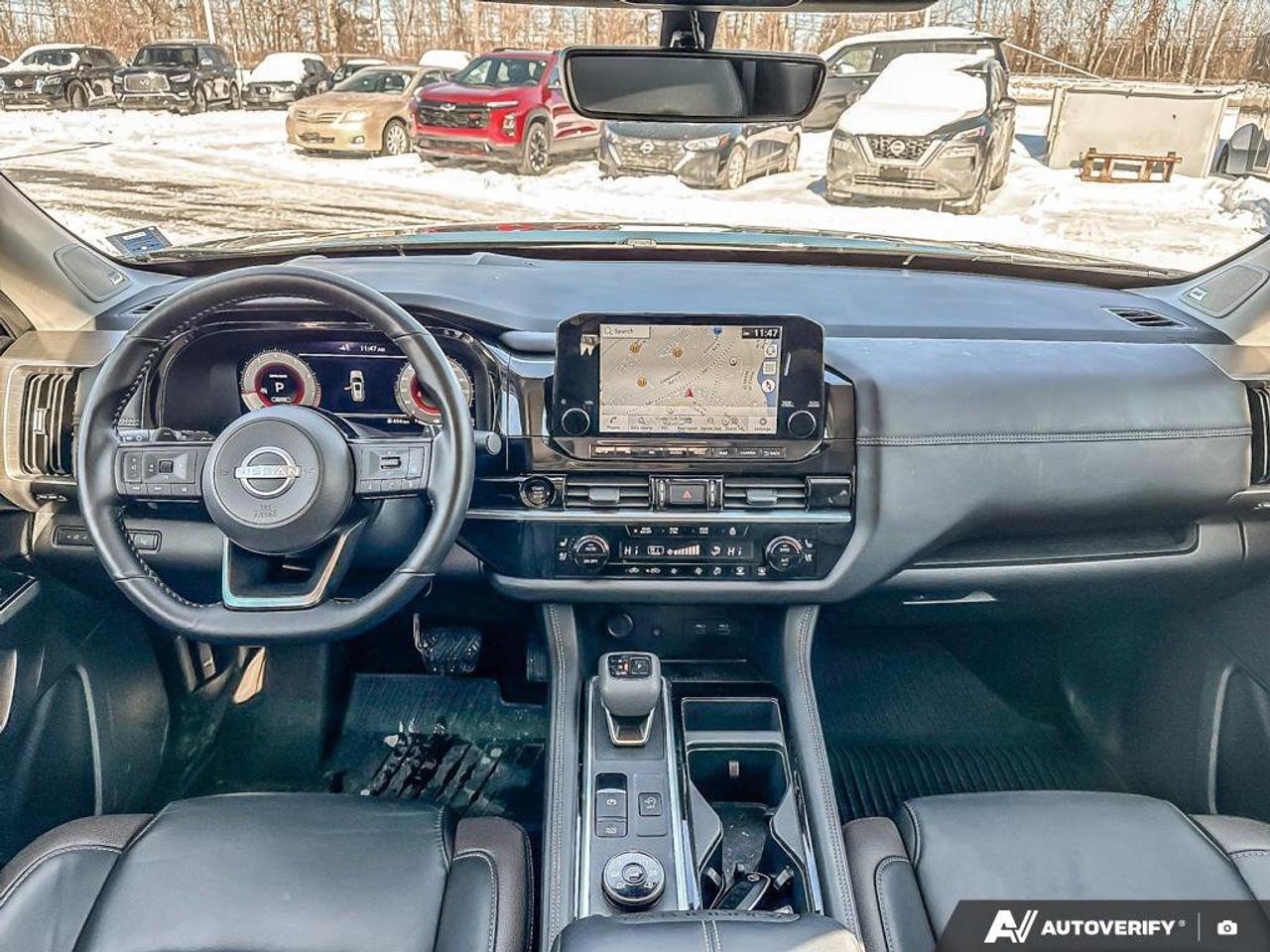 2025 Nissan Pathfinder Platinum   Navigation   Moonroof   Leather Seats Photo