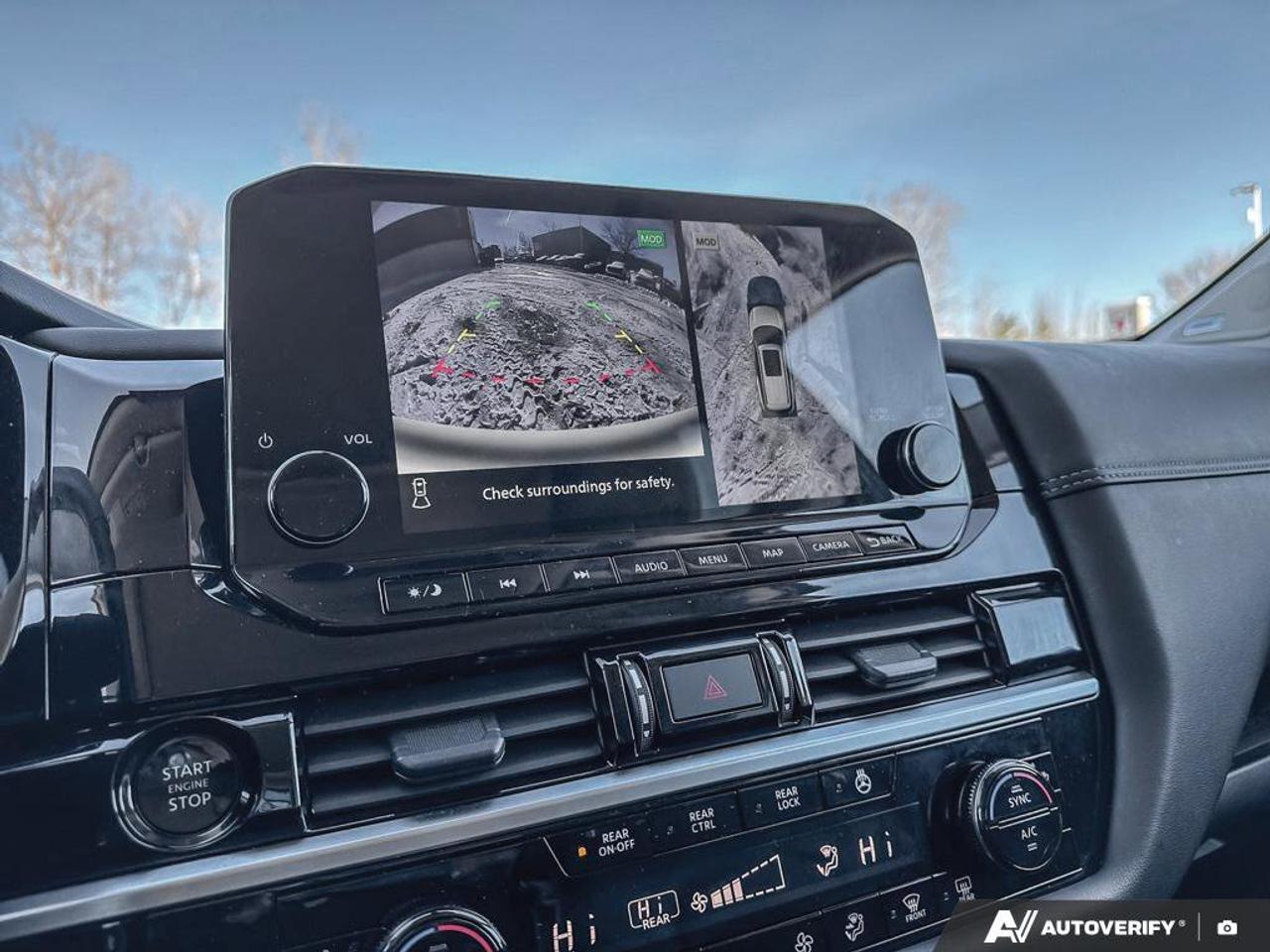 2025 Nissan Pathfinder Platinum   Navigation   Moonroof   Leather Seats Photo