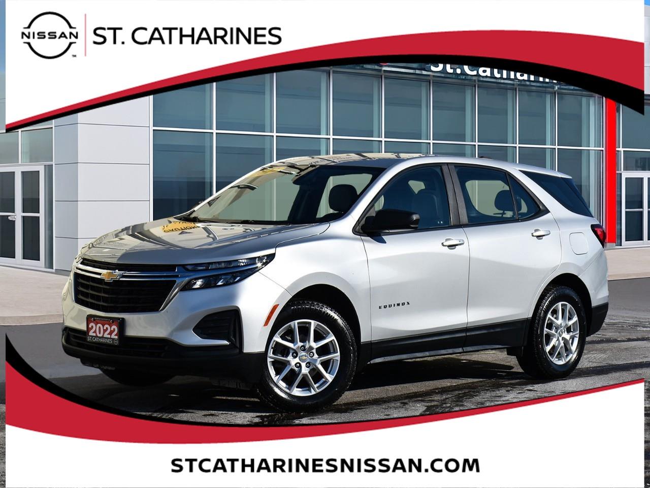 2022 Chevrolet Equinox LS Photo0