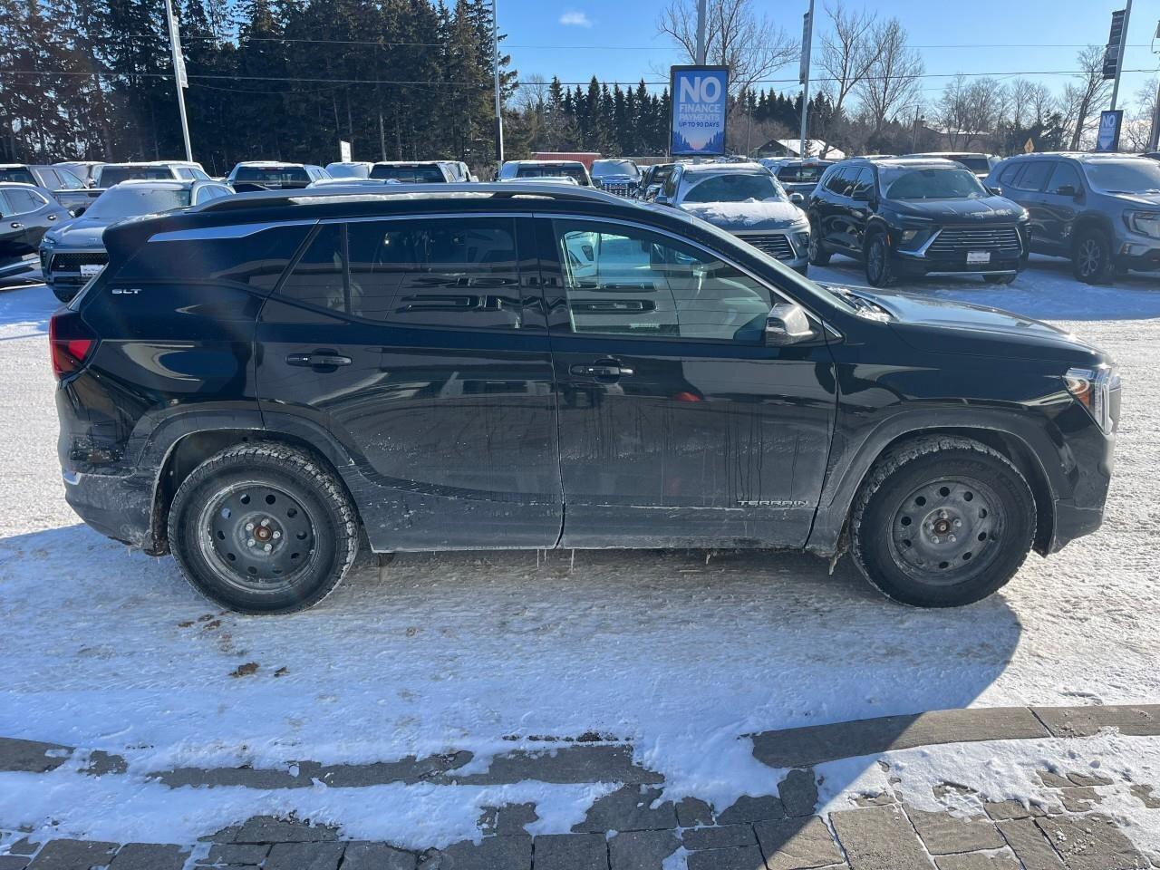 2024 GMC Terrain AWD 4DR SLT Photo