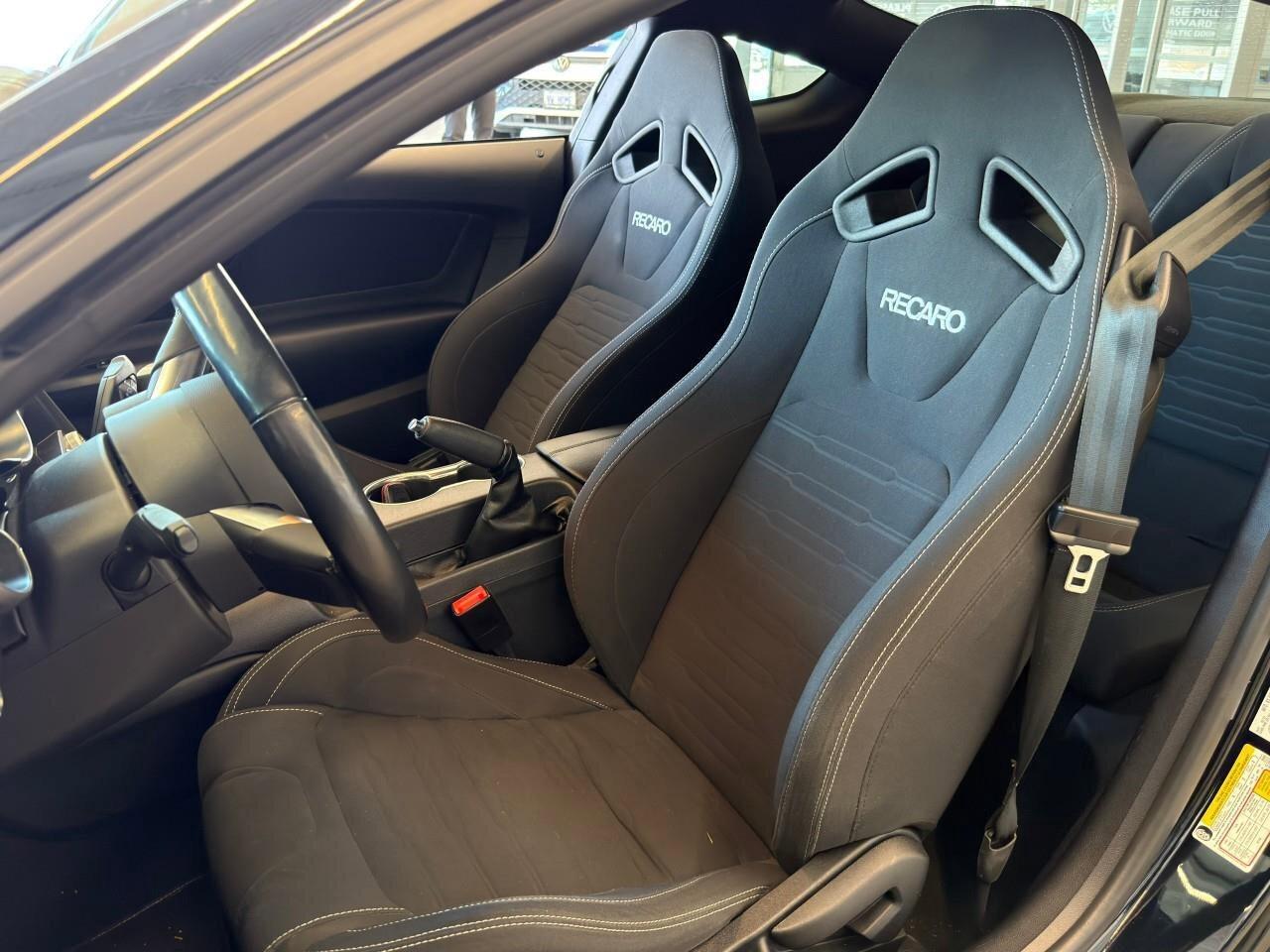 2023 Ford Mustang MACH 1 FASTBACK Photo