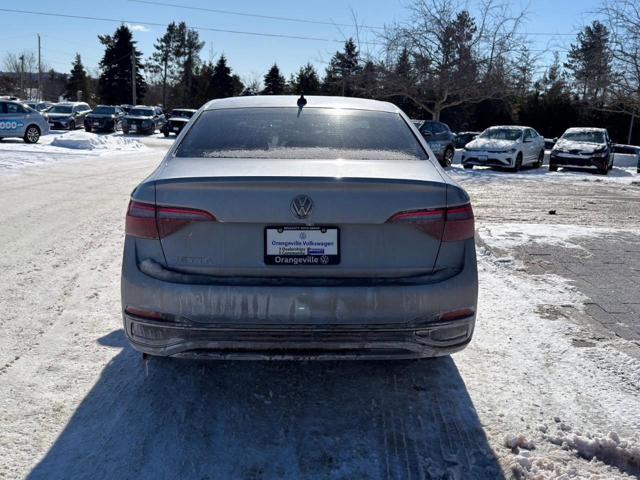 2023 Volkswagen Jetta HighlineONE-OWNER, ACCIDENT-FREE, HTD + CLD SEATS, Photo