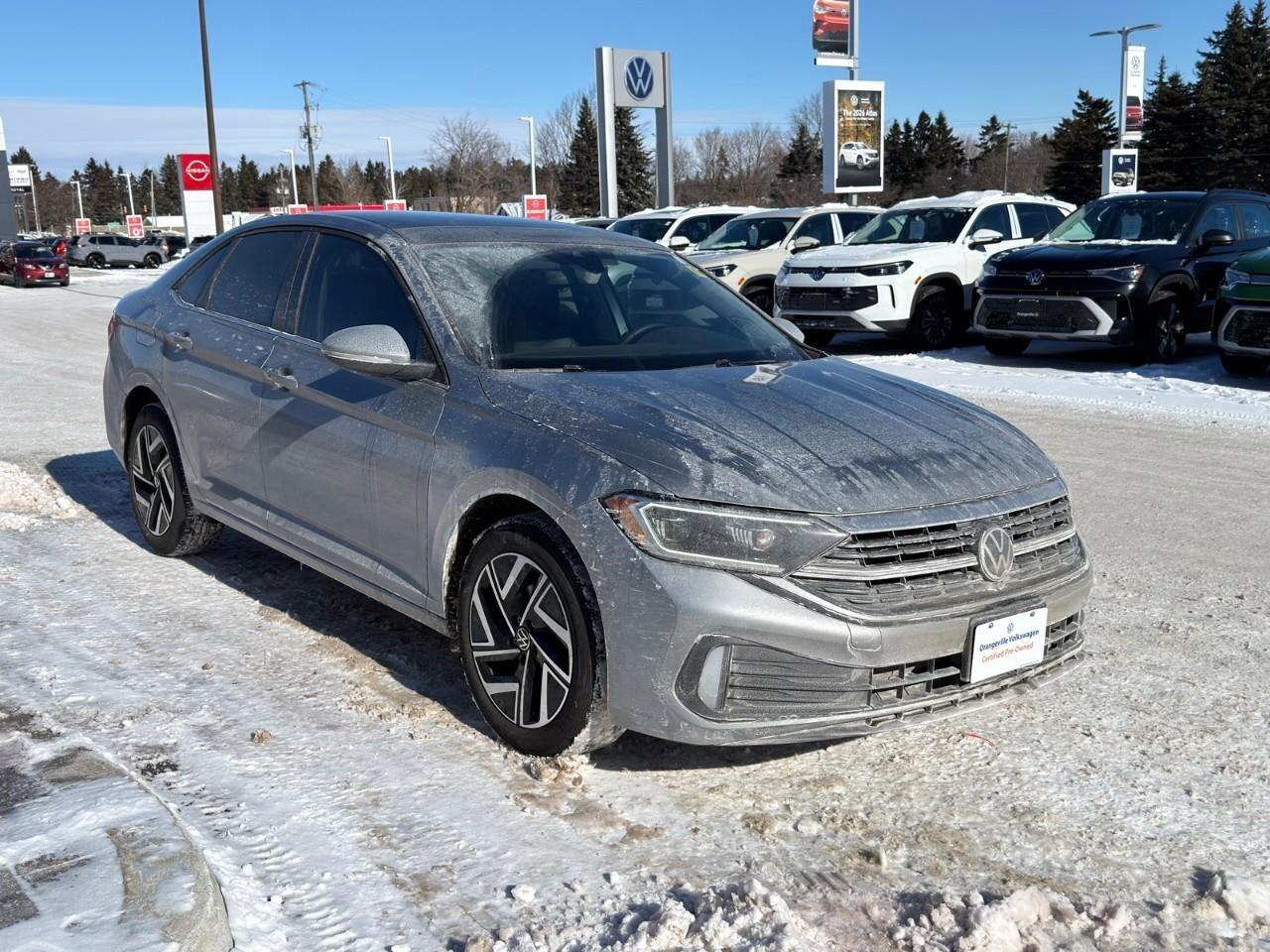 2023 Volkswagen Jetta HighlineONE-OWNER, ACCIDENT-FREE, HTD + CLD SEATS, Photo