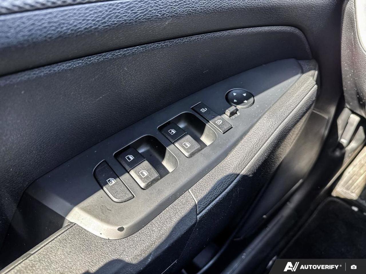 2023 Kia Sportage LX   Heated Seats   Apple Carplay   Android Auto Photo