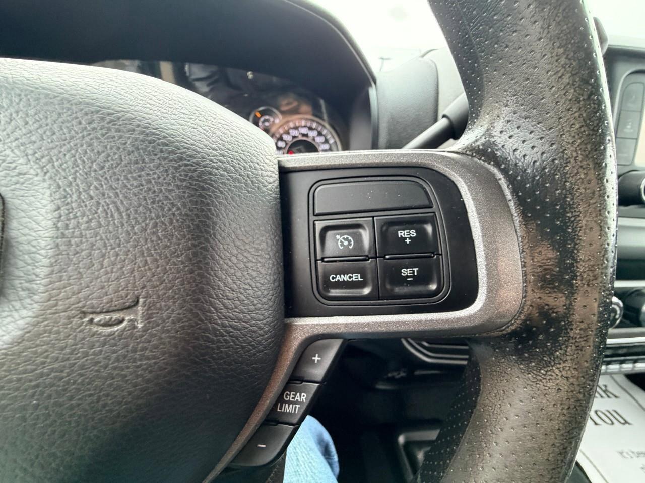 2019 RAM 2500 TradesmanTRADESMAN, 6.7L CUMMINS DIESEL, 4X4, CLOT Photo