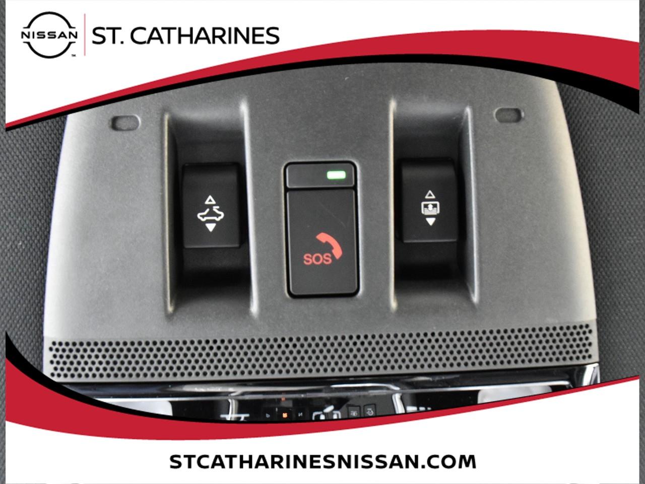 2021 Ford Expedition Limited  Photo