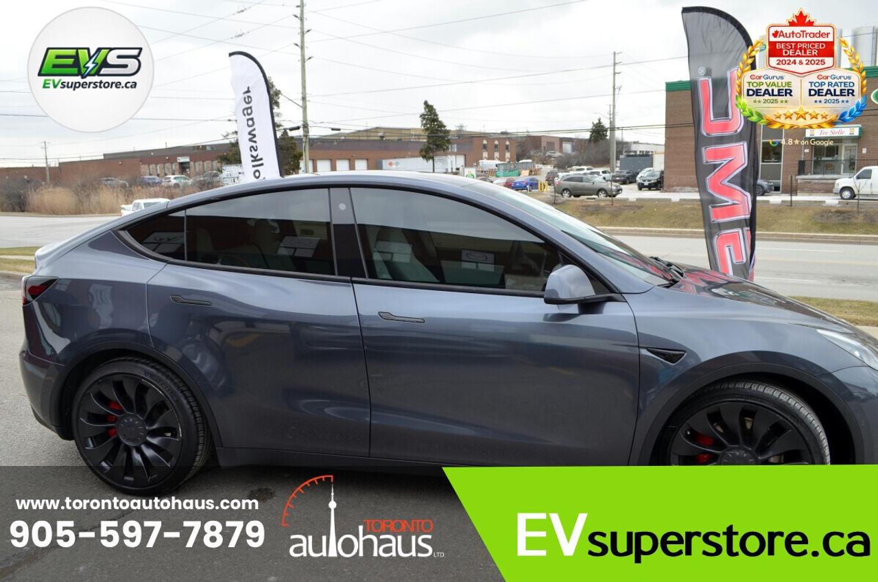 2022 Tesla Model Y PERFORMANCE I WHITE INT I AT EVSUPERSTORE.CA Photo